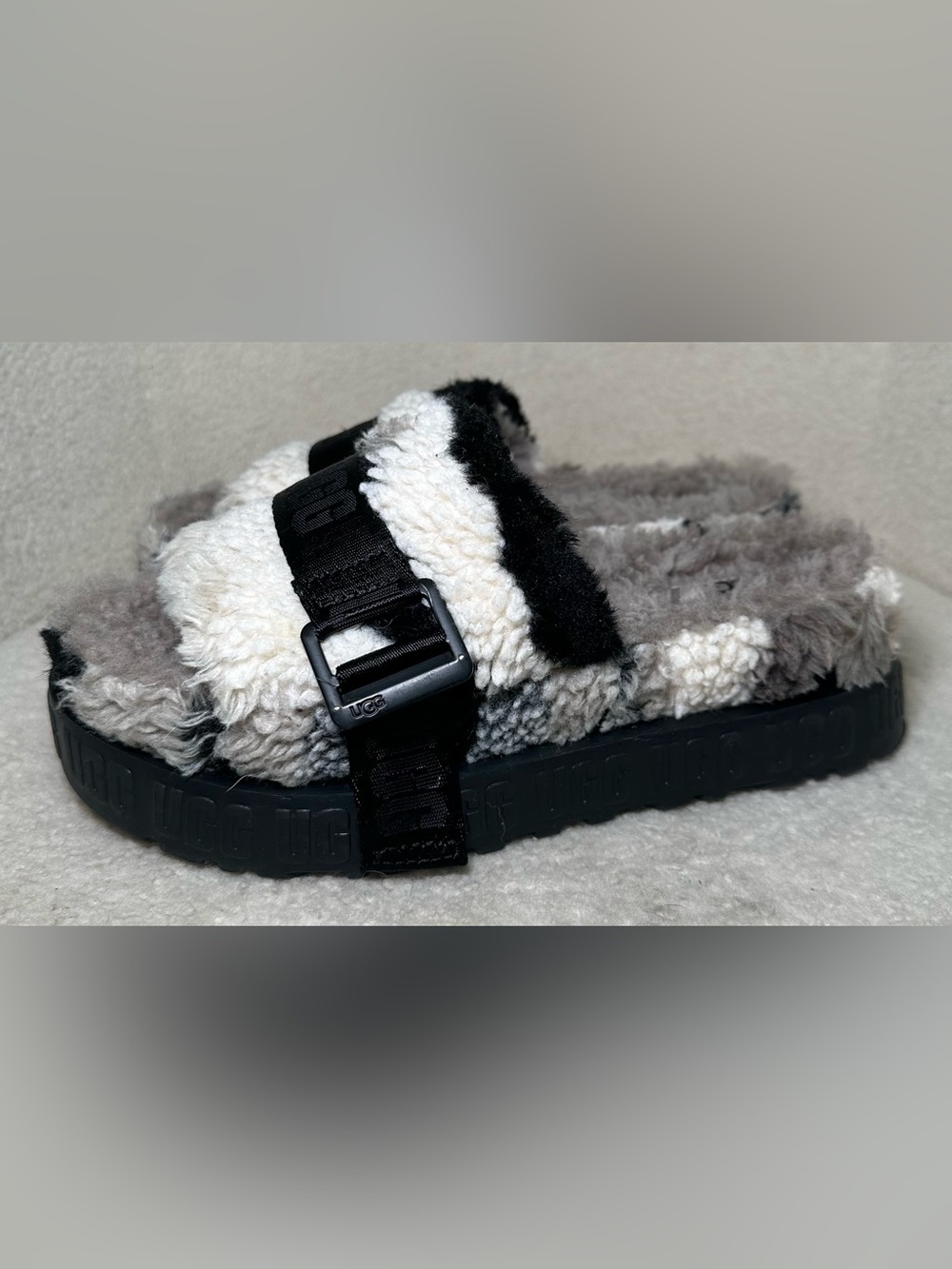 UGG Fuzz Sugar Slide Black White Grey Gray Shearling Slippers Platform Cozy 7